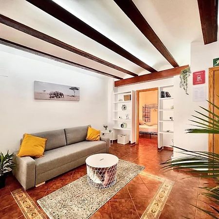 Lux Living - Valencia Center Apartment Exterior photo